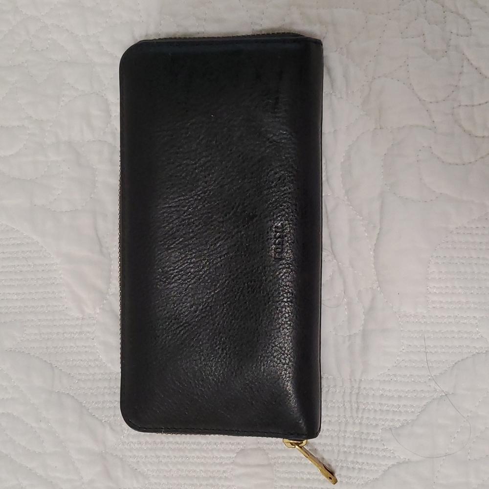 Pre-owned wallet